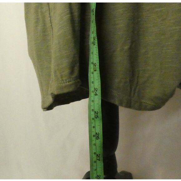 Ruby Red Women's Medium Shirt Short Sleeves Button Front Olive - Picture 3 of 7